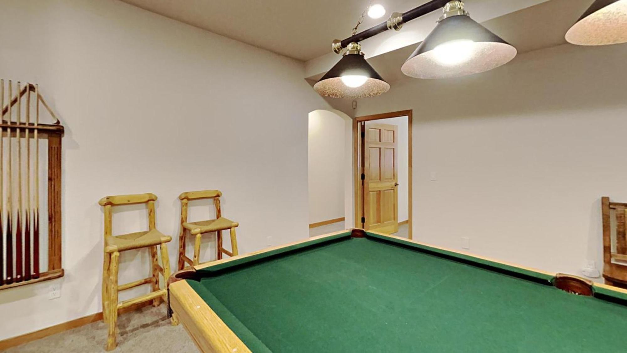 36 James Court Діллон Екстер'єр фото
